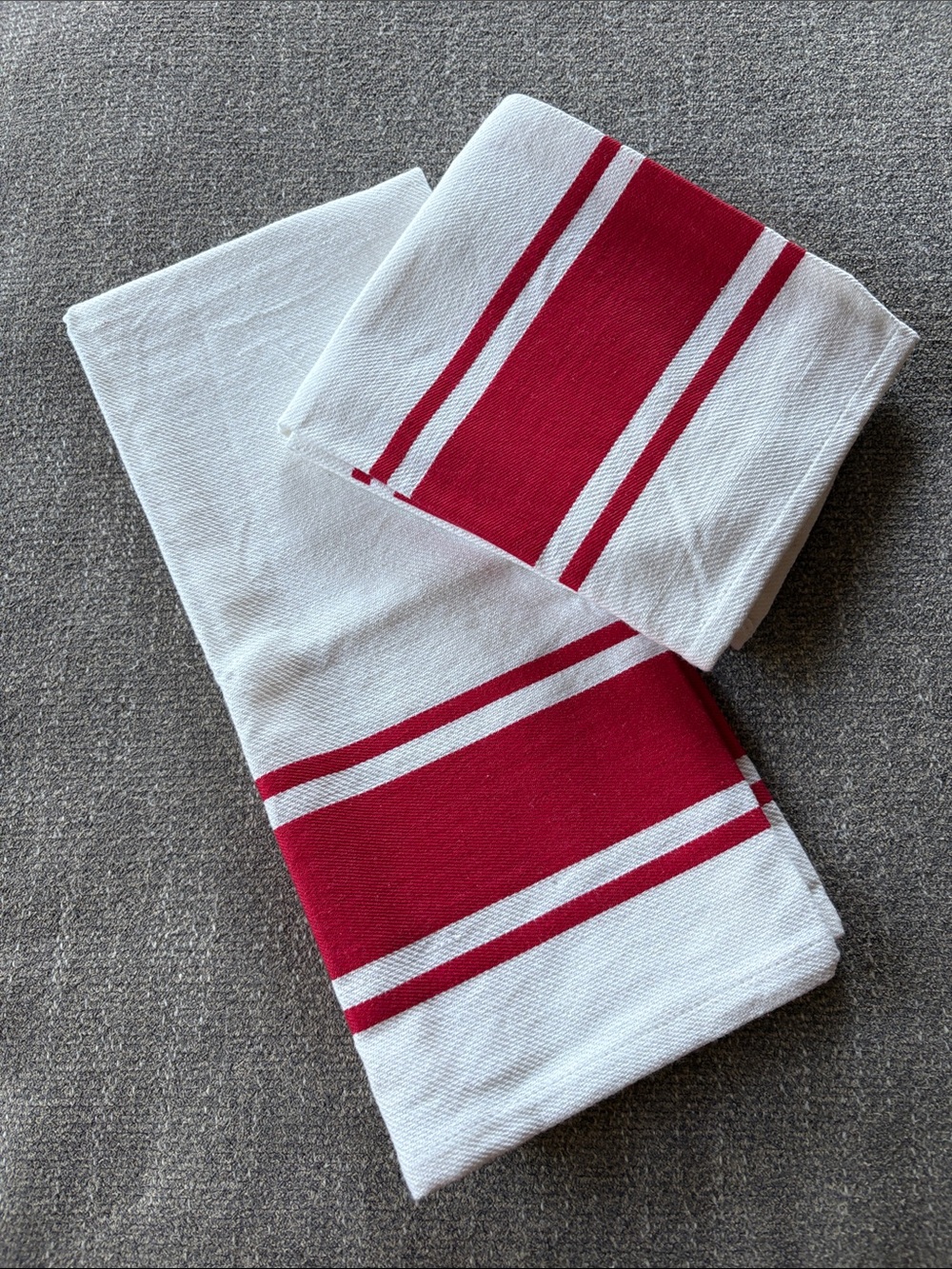WEST ELM Market Red Stripe Cotton Kitchen Towels NEW Set of two 18x28 inches